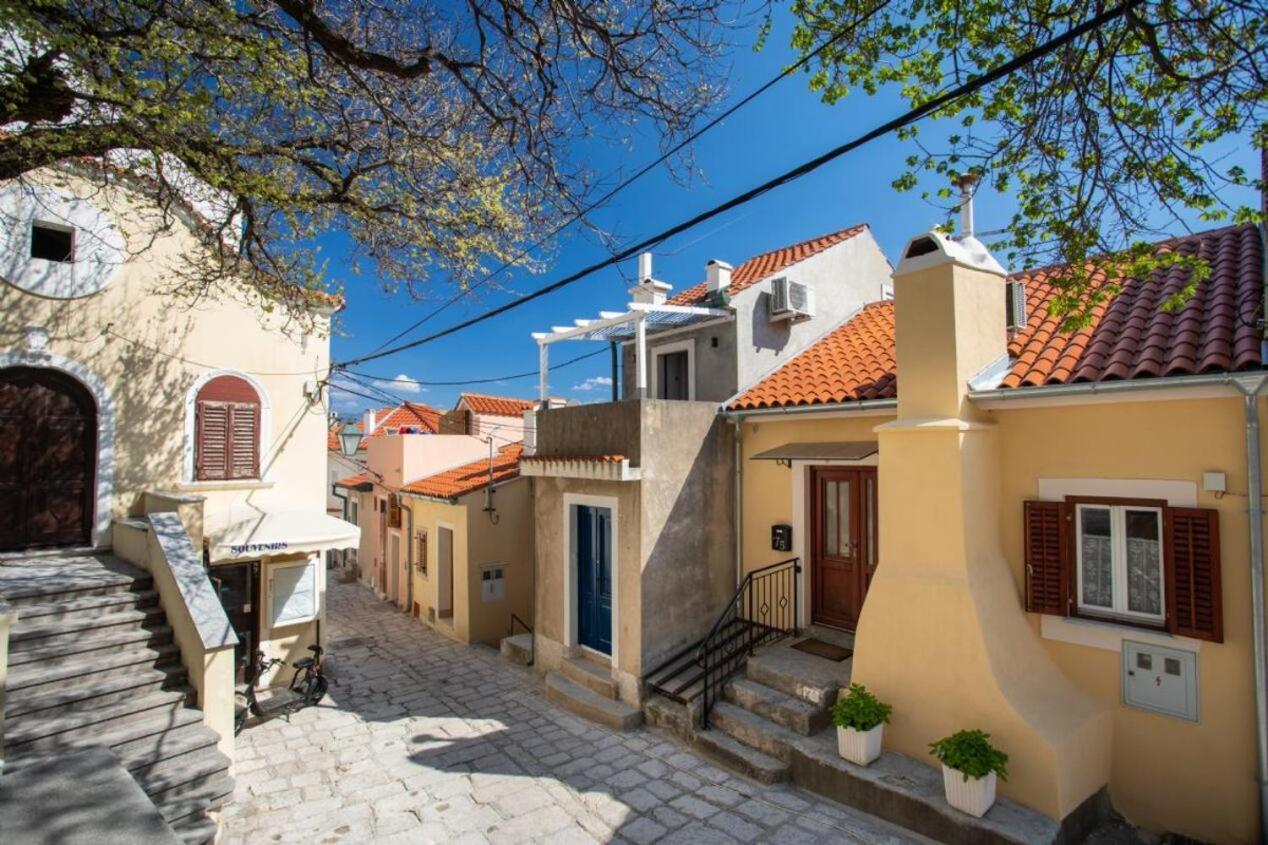 Apartments Myrjam Baška Buitenkant foto