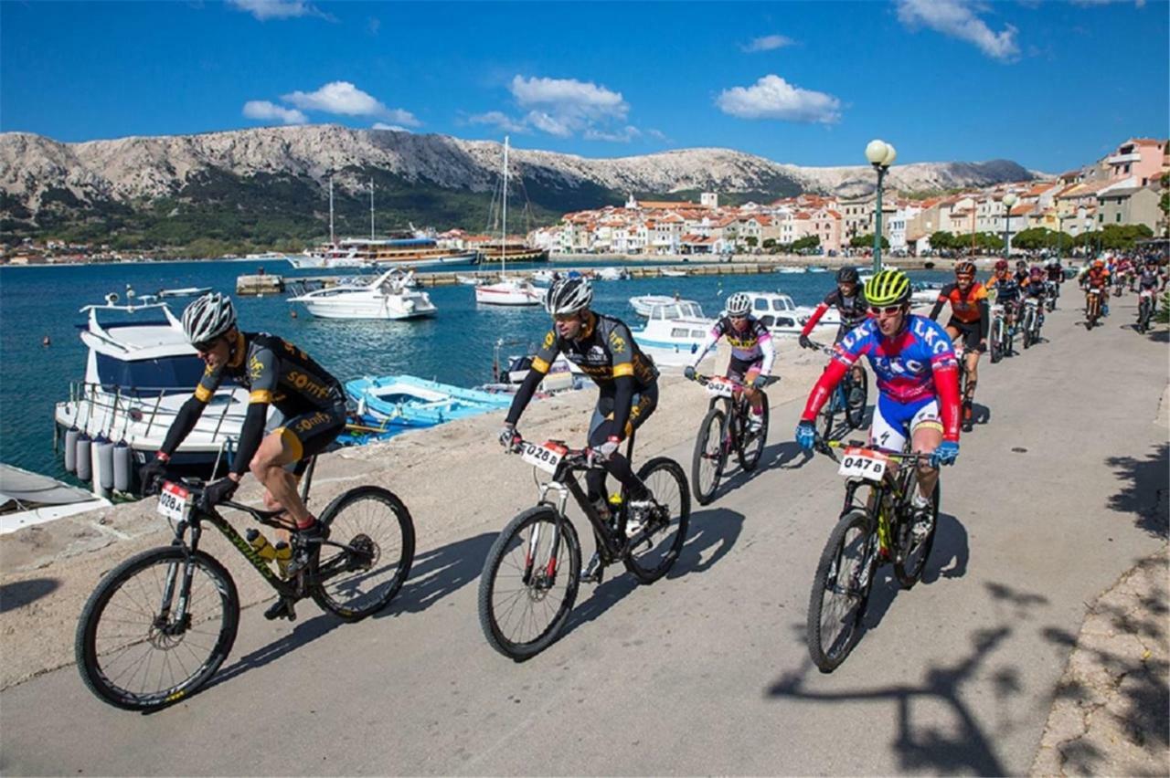 Apartments Myrjam Baška Buitenkant foto